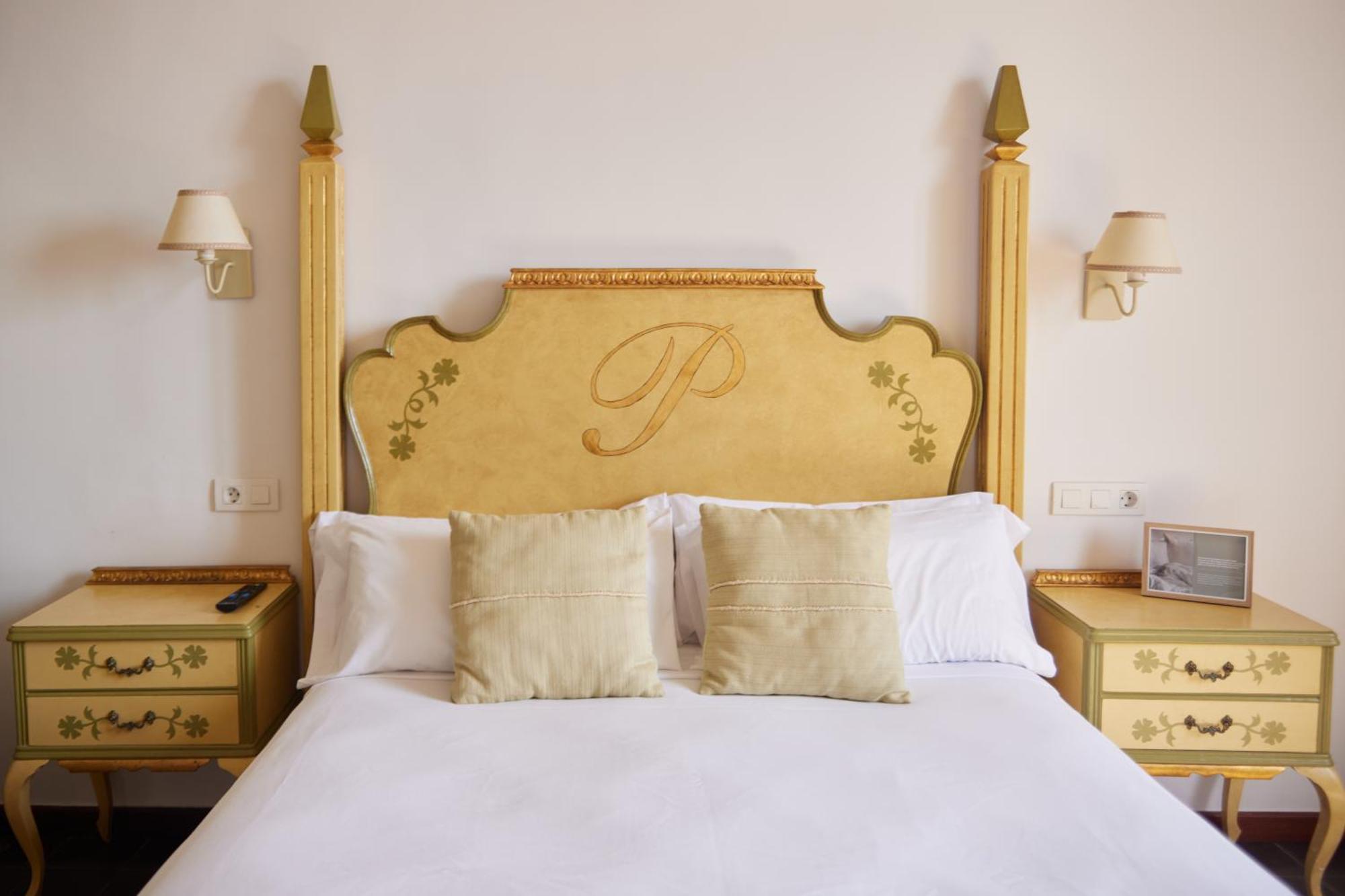 Hotel Palou 1874 Sant Pere De Ribes Rom bilde